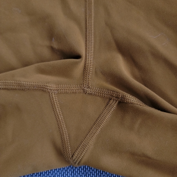 Lululemon Goldspice Wunder Train High-Rise Short 6" - Size 6 - Picture 2 of 5